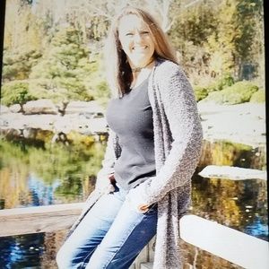 Meet your Posher, Stacie